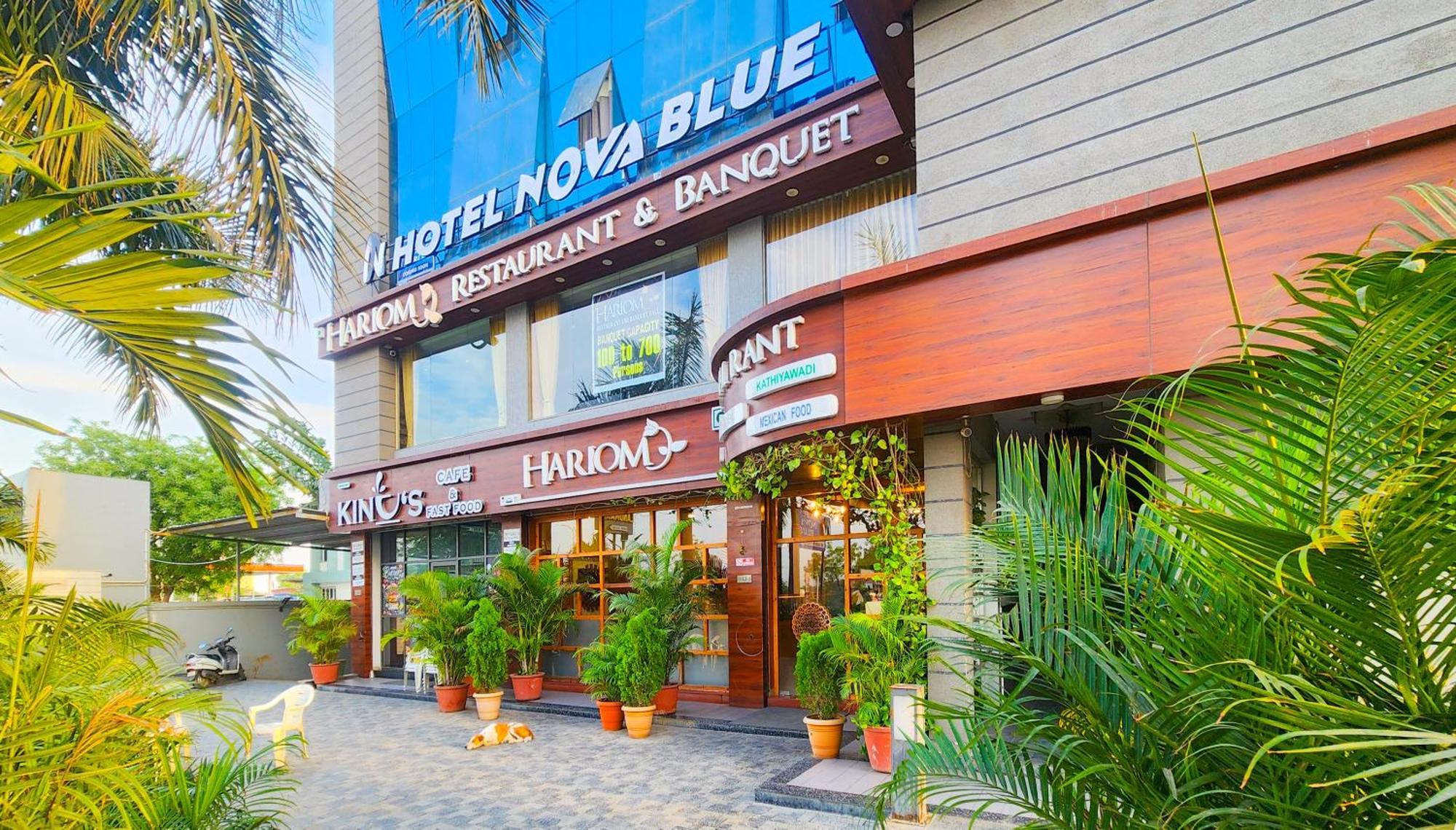 Hotel Nova Blue Ahmedabad Luaran gambar