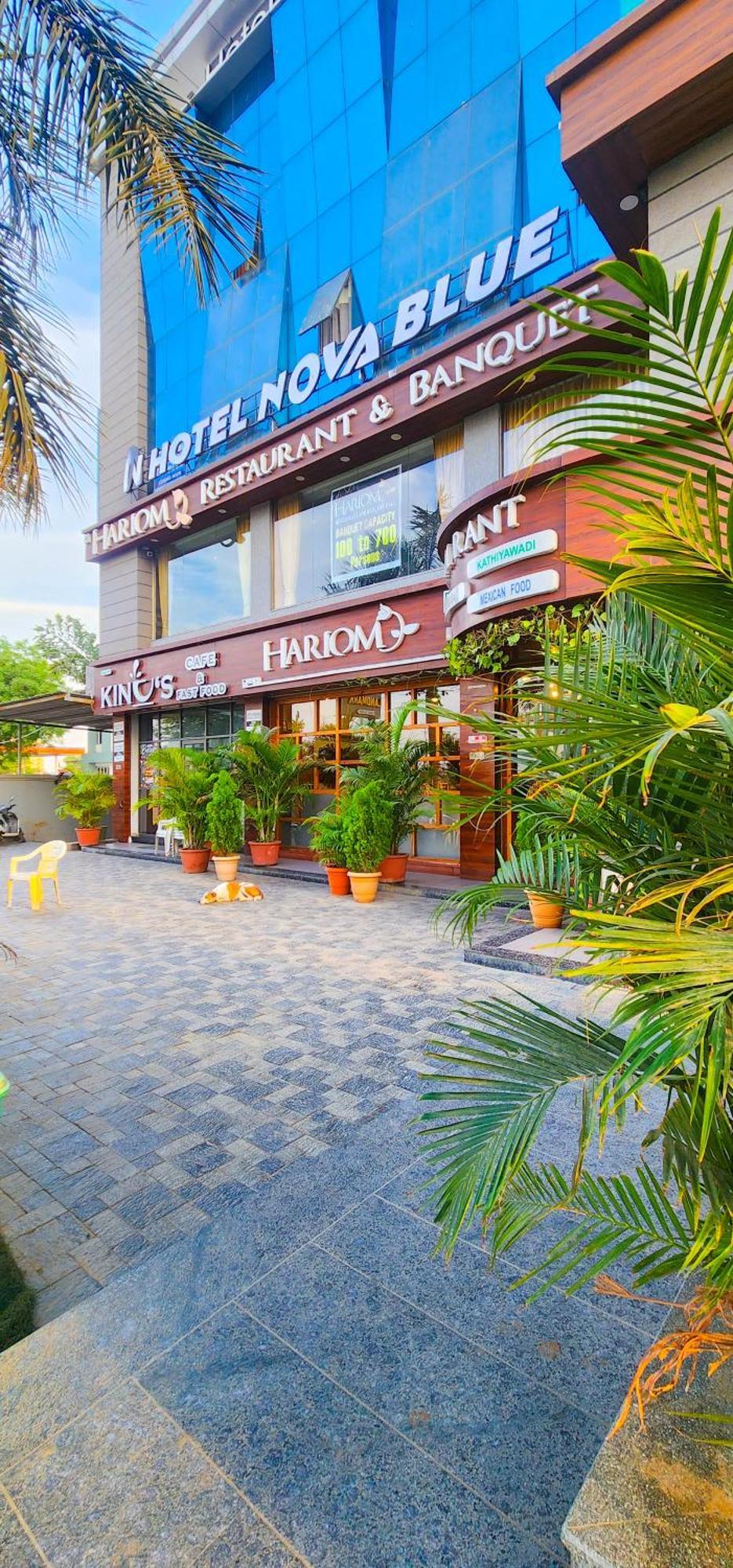 Hotel Nova Blue Ahmedabad Luaran gambar