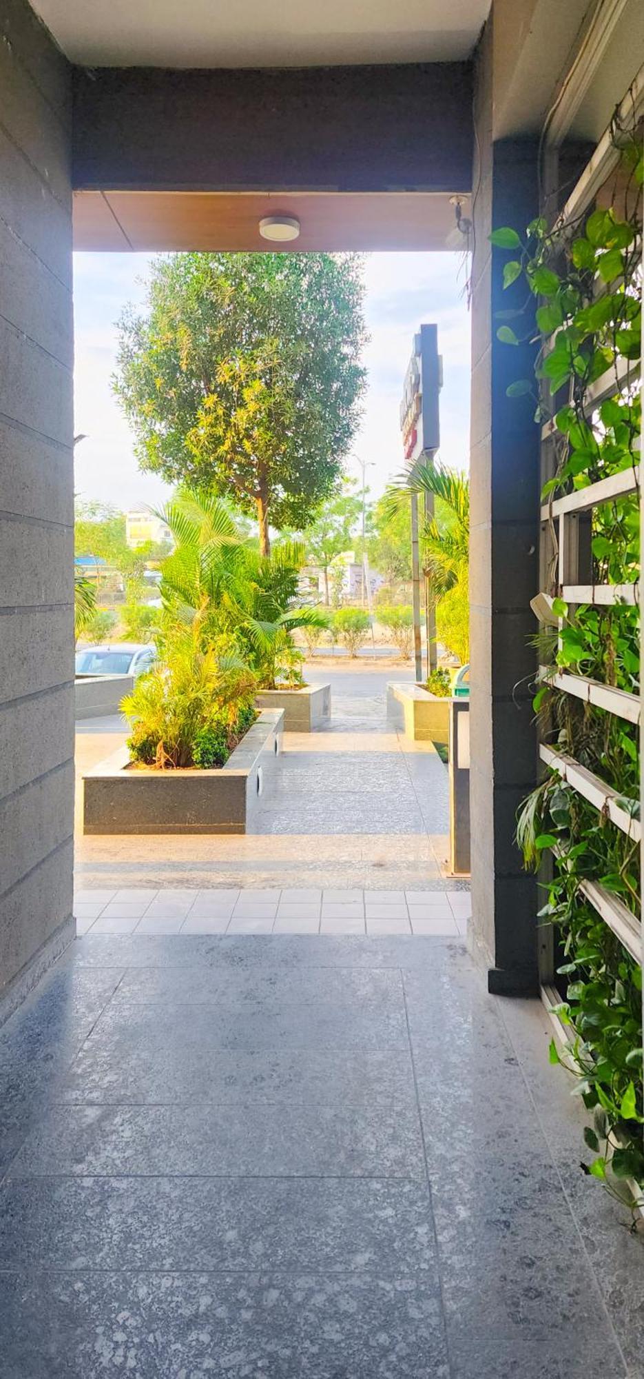 Hotel Nova Blue Ahmedabad Luaran gambar