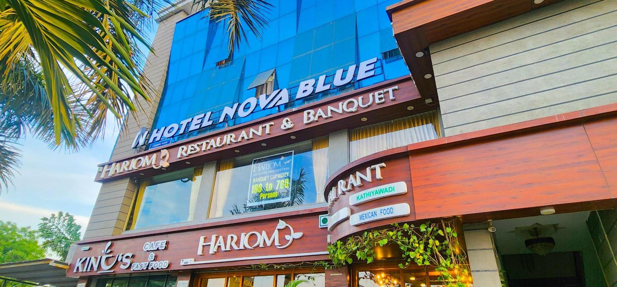 Hotel Nova Blue Ahmedabad Luaran gambar